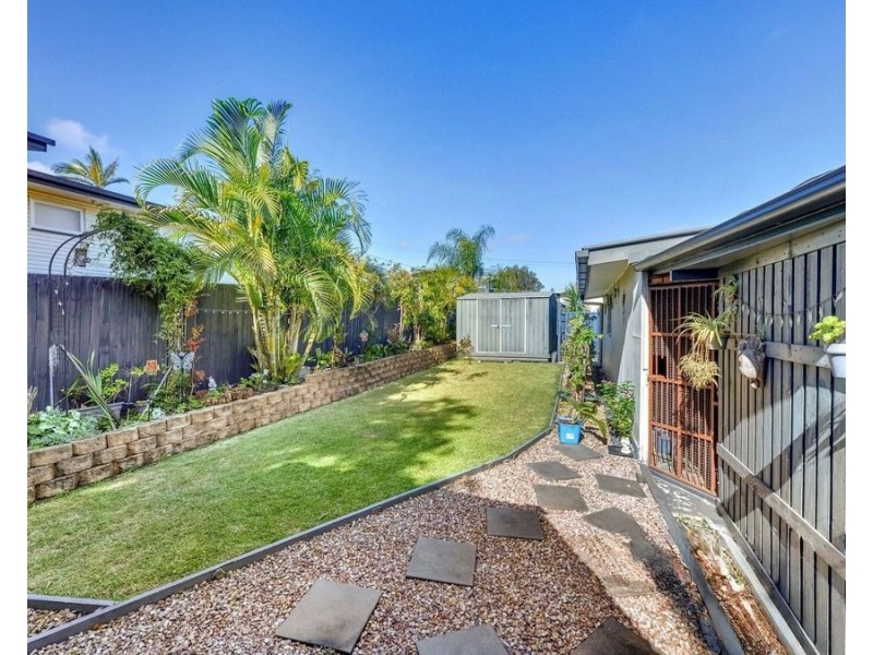 2 Christine Street, North Booval QLD 4304