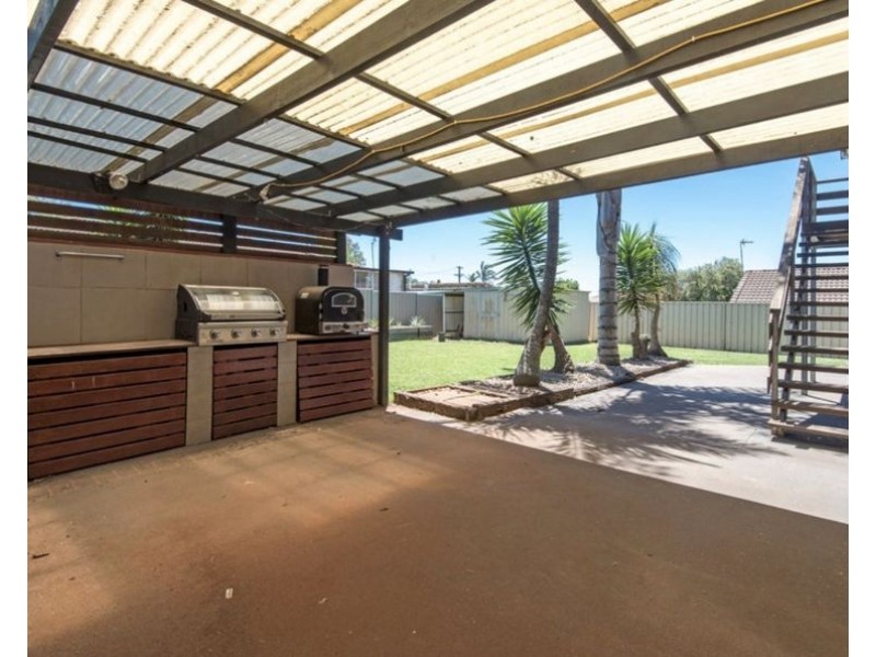 57 Wyalla St, Newtown QLD 4350