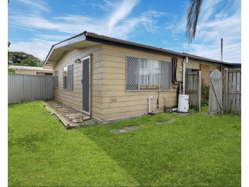 30 Edith St, Kingston QLD 4114