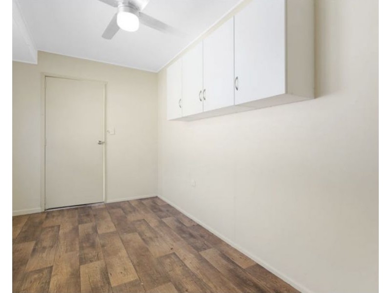 30 Edith St, Kingston QLD 4114