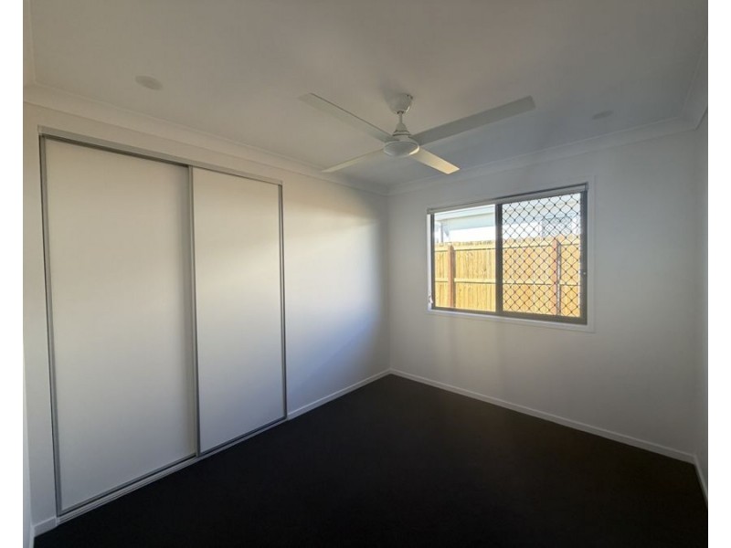 1/40 Somerville Cct, Park Ridge QLD 4125