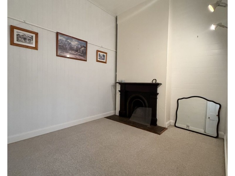 2/39 Downs St, North Ipswich QLD 4305