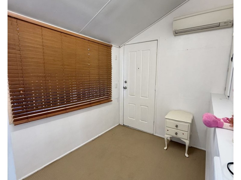 2/39 Downs St, North Ipswich QLD 4305