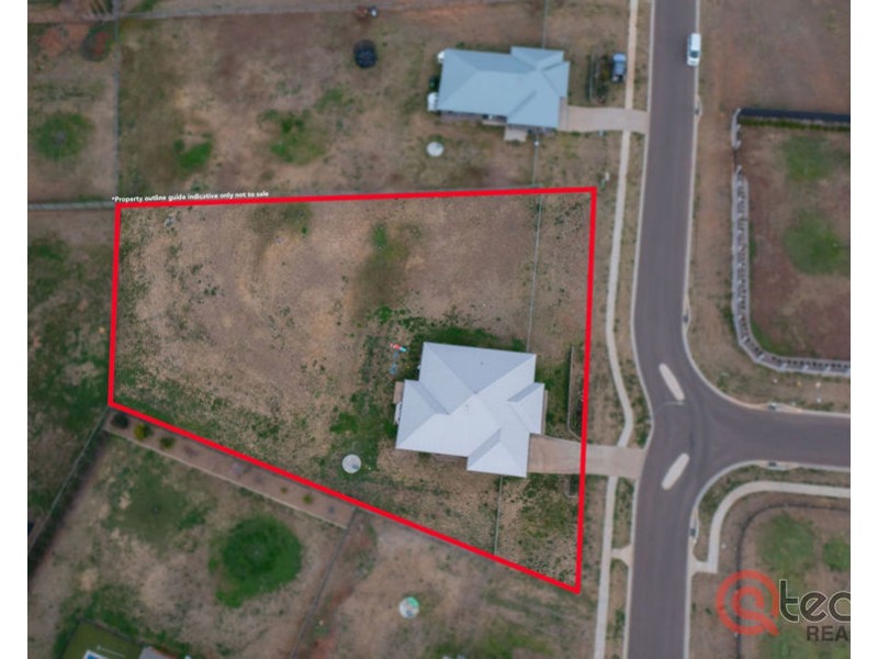 32 Harvest Road, Meringandan West QLD 4352
