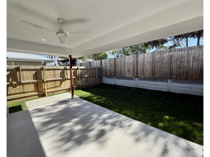 1/33 Provence Place, Greenbank QLD 4124