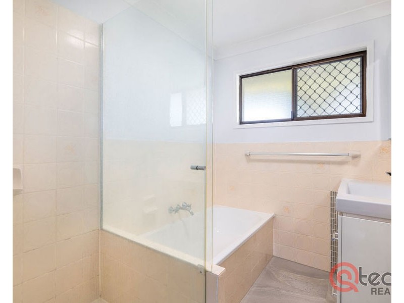 53 Rapur Street, Raceview QLD 4305