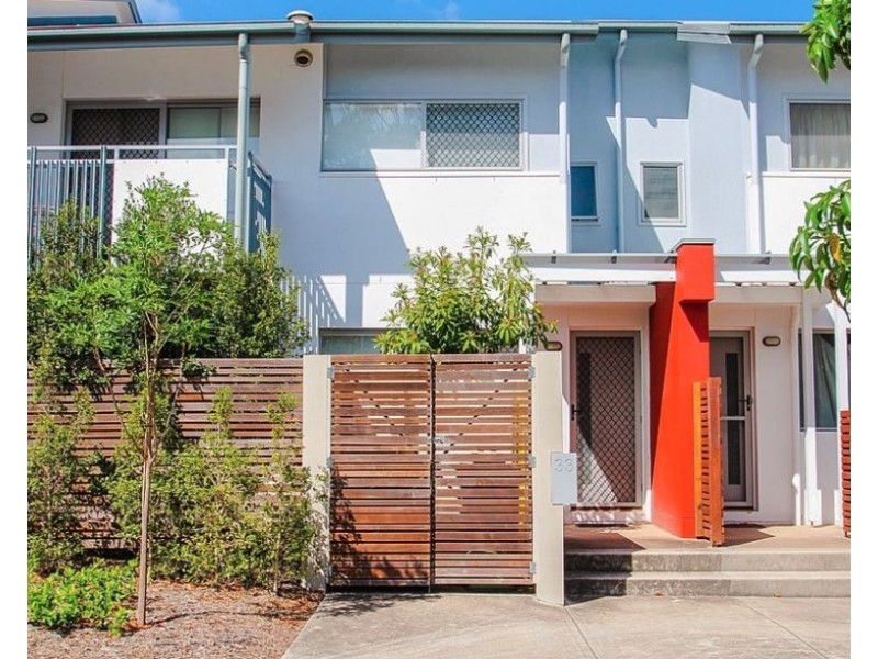 33 Tall Woods Court, Brookwater QLD 4300