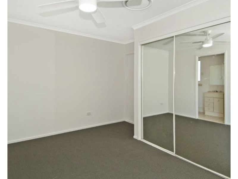15 River Oak Dr, Helensvale QLD 4212