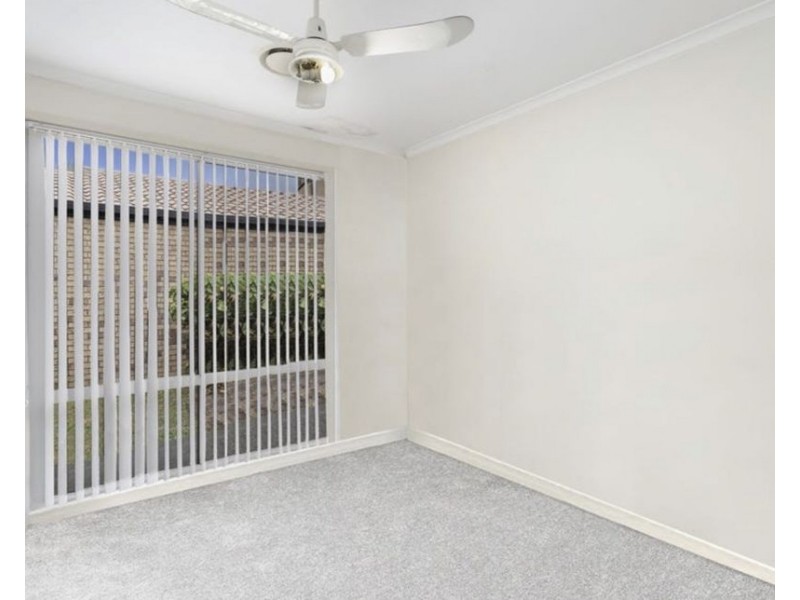 15 River Oak Dr, Helensvale QLD 4212