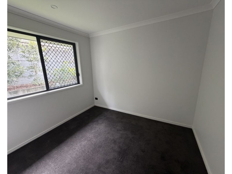 3 Goshawk Circuit, Bahrs Scrub QLD 4207