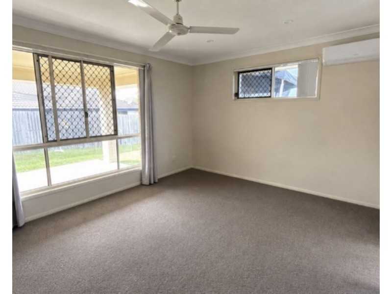 1 Donald Place, Brassall QLD 4305