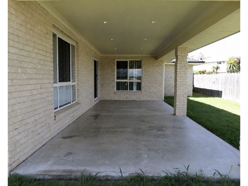 1 Donald Place, Brassall QLD 4305