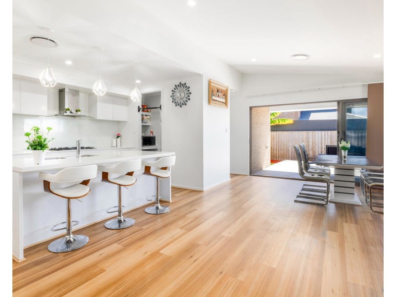 13 Edward Circuit, Deebing Heights QLD 4306