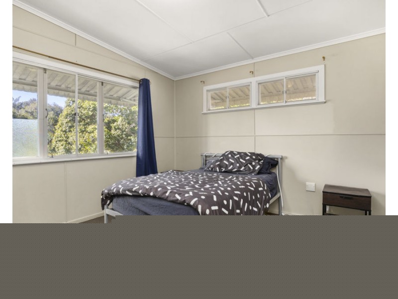 12 Beatty St, Coalfalls QLD 4305