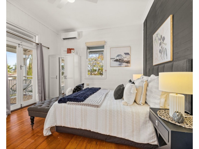 59 Lusitania St, Newtown QLD 4305