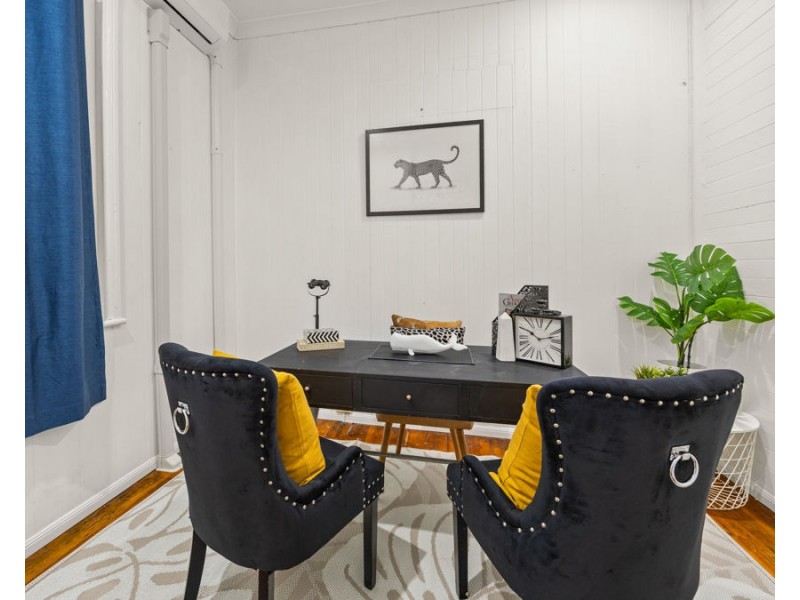 59 Lusitania St, Newtown QLD 4305