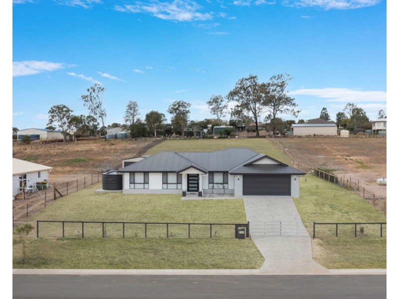 10 Beaumont Close, Hatton Vale QLD 4341