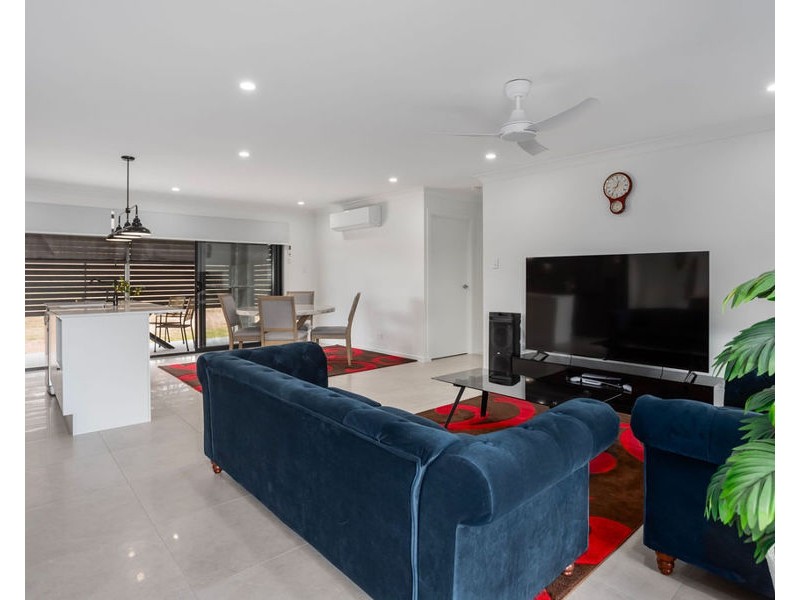 10 Beaumont Close, Hatton Vale QLD 4341