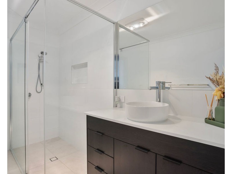 10 Beaumont Close, Hatton Vale QLD 4341