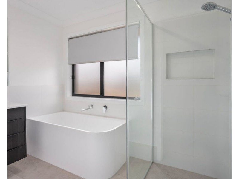 10 Beaumont Close, Hatton Vale QLD 4341