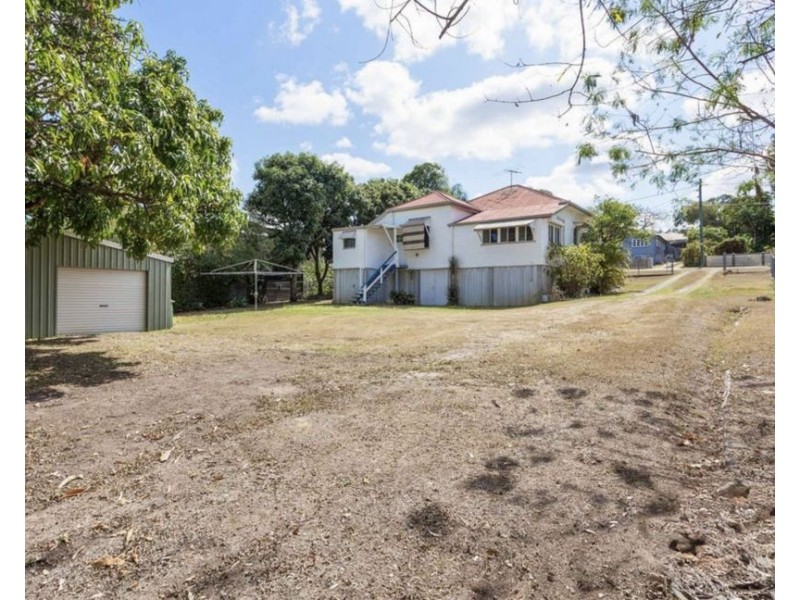 8 Shelley Street, Brassall QLD 4305