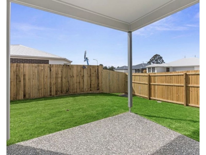 1/10 Bayes Rd, Logan Reserve QLD 4133