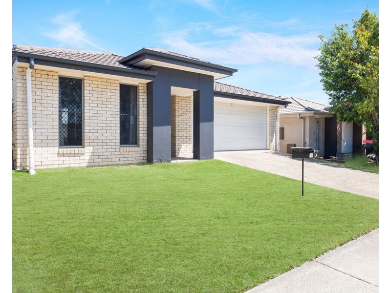 40 Glorious Prominade, Redbank Plains QLD 4301