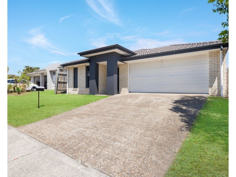 40 Glorious Prominade, Redbank Plains QLD 4301