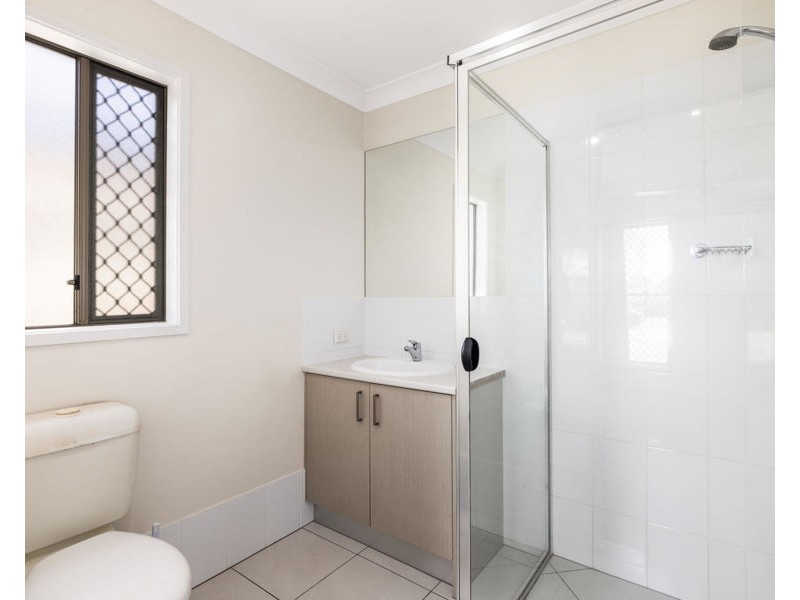 40 Glorious Prominade, Redbank Plains QLD 4301