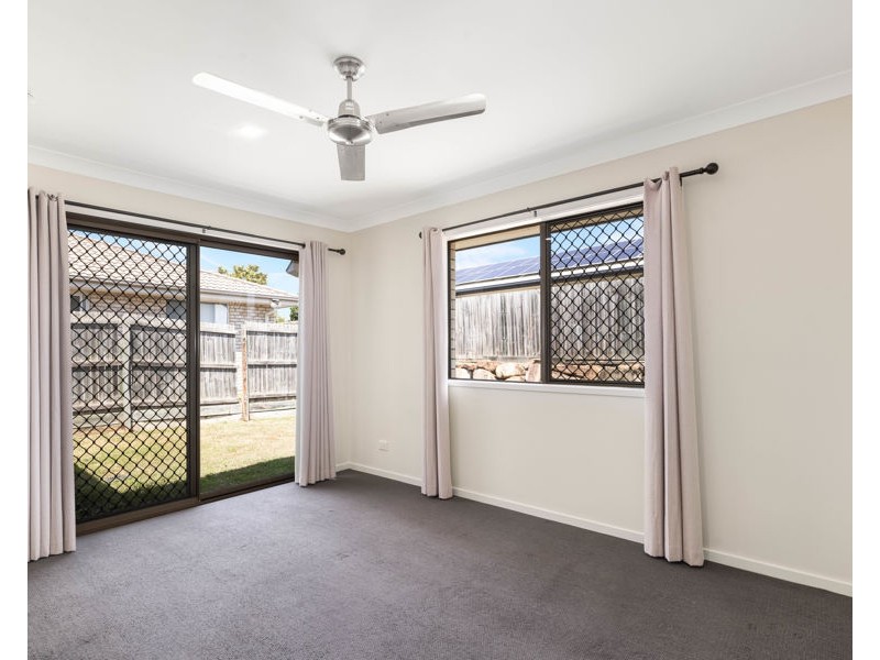 40 Glorious Prominade, Redbank Plains QLD 4301
