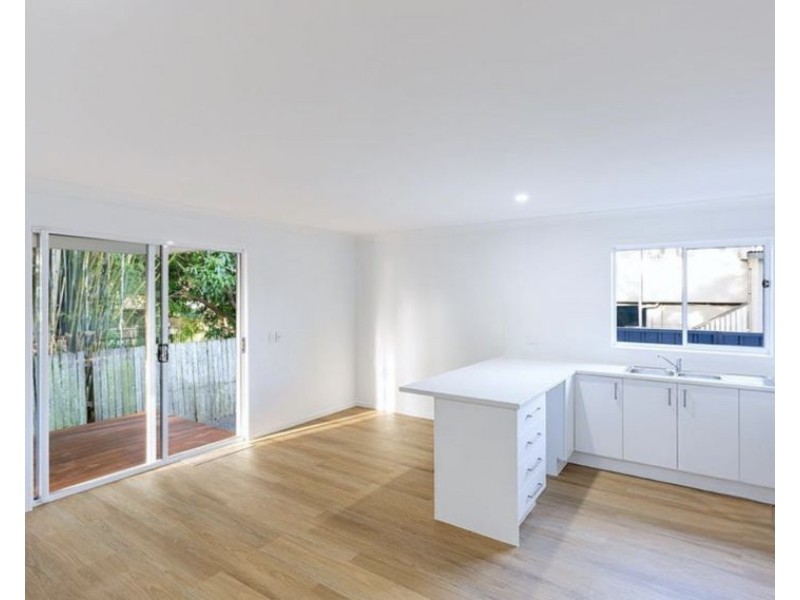 23A Winifred St, Kingston QLD 4114
