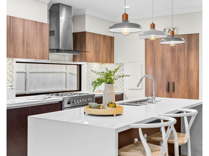 1 Cromwell Ct, Doolandella QLD 4077