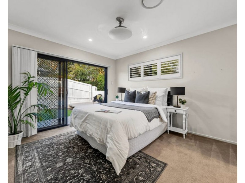 1 Cromwell Ct, Doolandella QLD 4077