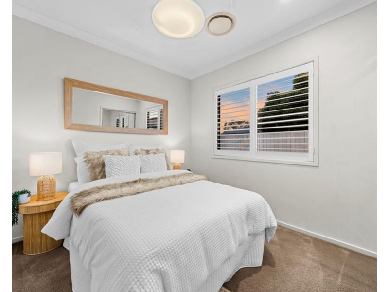 1 Cromwell Ct, Doolandella QLD 4077