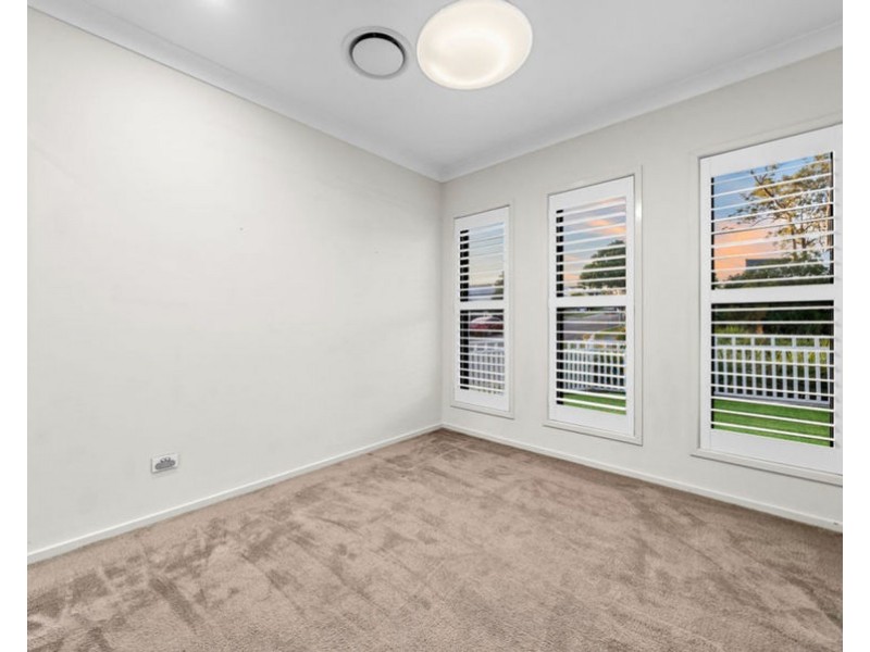 1 Cromwell Ct, Doolandella QLD 4077