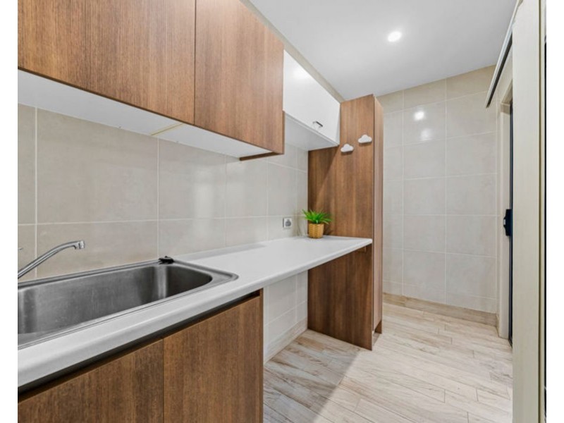 1 Cromwell Ct, Doolandella QLD 4077