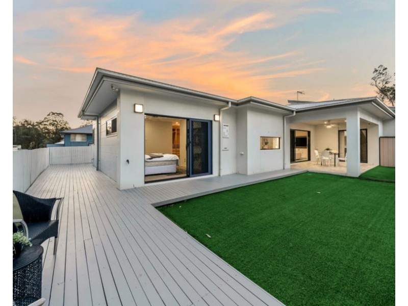 1 Cromwell Ct, Doolandella QLD 4077