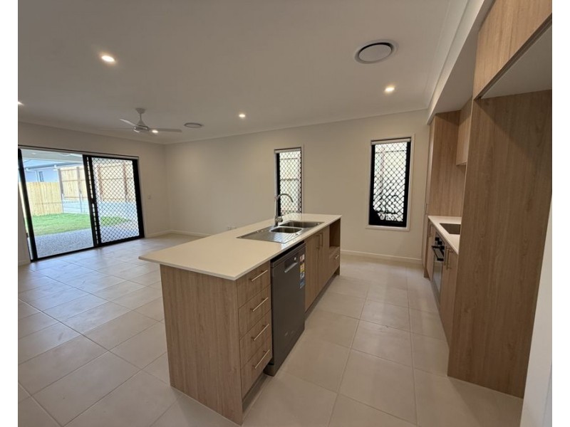 22 Leisure Way, Warner QLD 4500