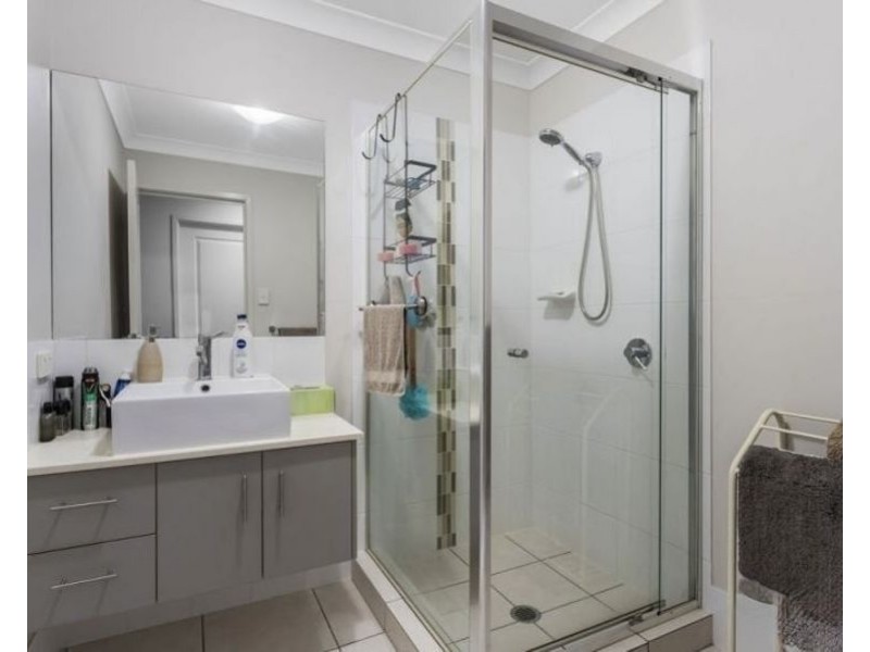 1/16 Moonie cres, Brassall QLD 4305