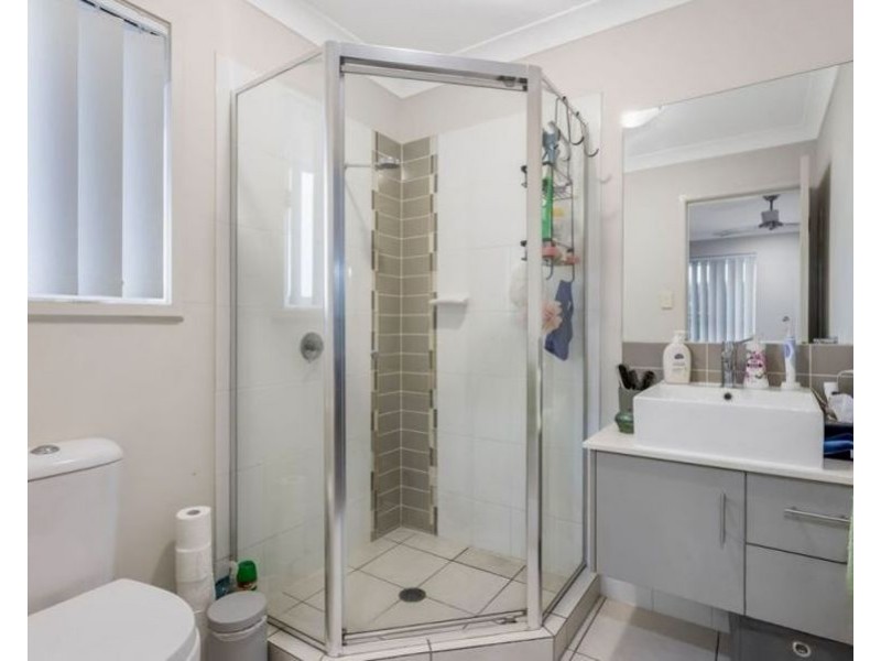 1/16 Moonie cres, Brassall QLD 4305