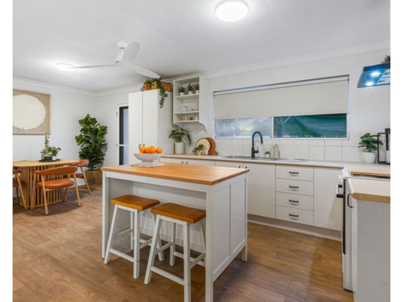 2/21 Lindsay St, Bundamba QLD 4304