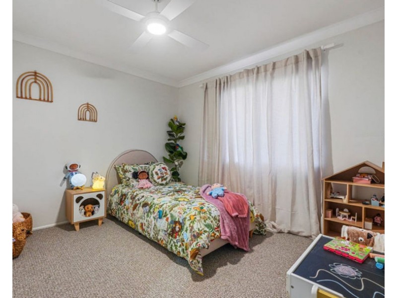 2/21 Lindsay St, Bundamba QLD 4304