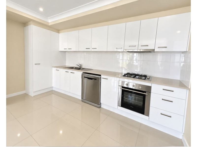 15B Mia Street, Wyreema QLD 4352