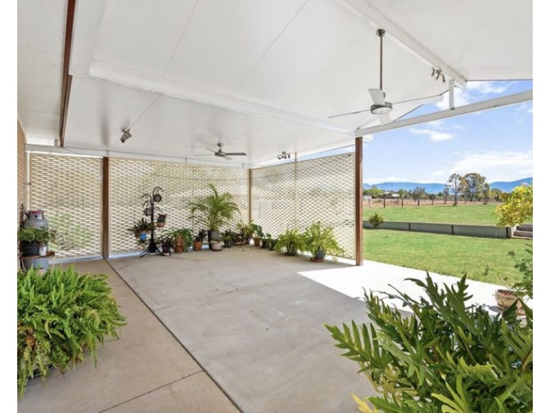 18 Carter Rd, Aratula QLD 4309