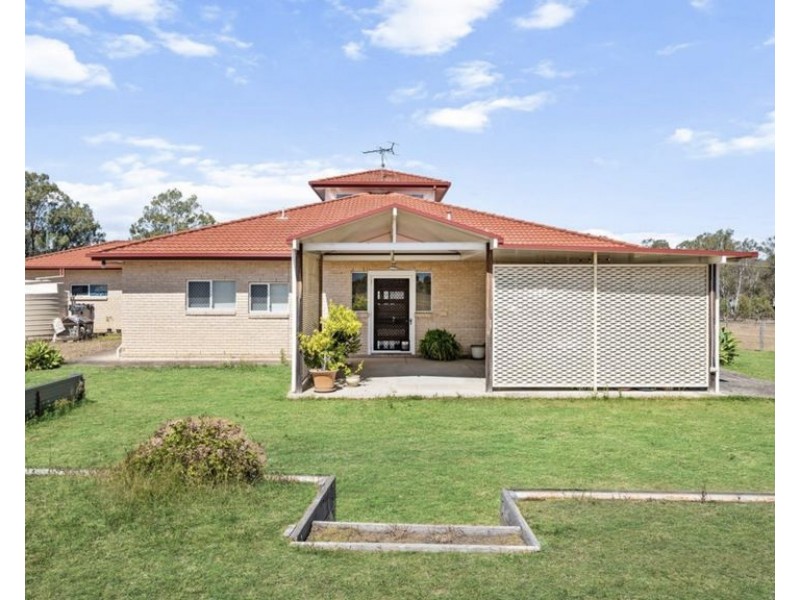18 Carter Rd, Aratula QLD 4309