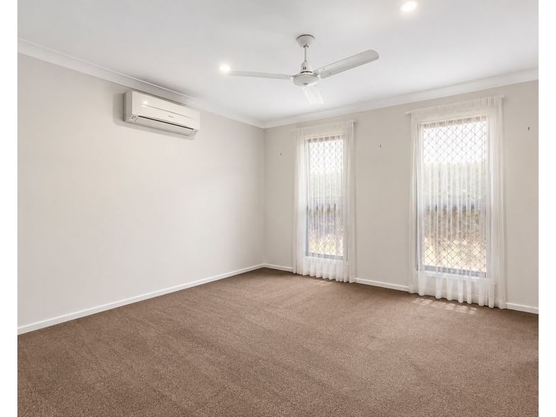 18 Salisbury Street, Darling Heights QLD 4350