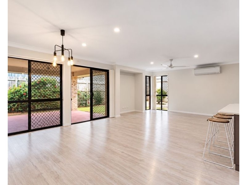 18 Salisbury Street, Darling Heights QLD 4350