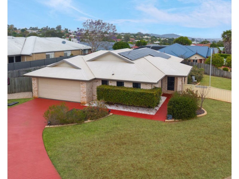 18 Salisbury Street, Darling Heights QLD 4350