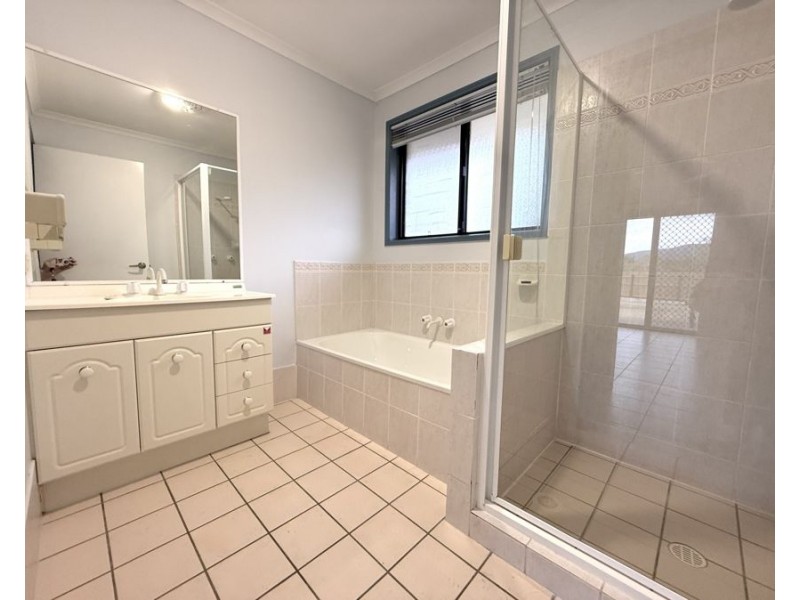 25 Nautilus Cl, Karalee QLD 4306