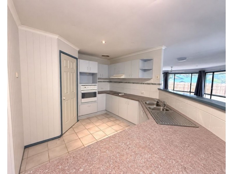 25 Nautilus Cl, Karalee QLD 4306